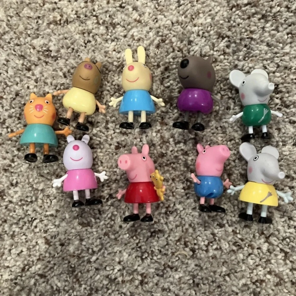 Peppa Pig Action Figure Set 9 With Carrying Case - Picture 3 of 7